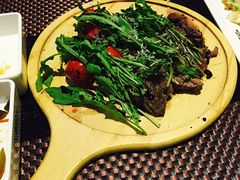 -HIHE Bistro·Oyster Bar(华熙live店)