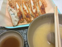 -广信牛奶甜品世家(台东店)