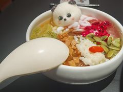 -麻六记(凤凰汇店)