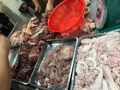 -标记美食新鲜猪杂(兴南大道店)