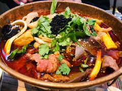 -成都你六姐·牛肉冒菜(上海环宇荟店)