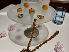 petit&nbsp;four-Le Comptoir de Pierre Gagnaire