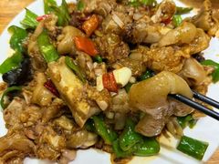 -超越海鲜屋(飞龙物业店)