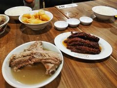 招牌肉骨茶-松發肉骨茶(牛车水店)