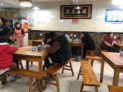 大堂-山北老老头馄饨