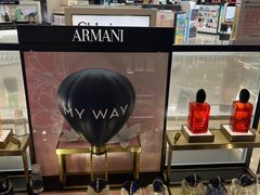 -日上免税店(三径路t3店)