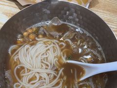 -魔都三兄弟酸辣粉·蘸卤炸串(虹桥万科店)
