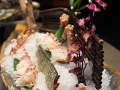 -蟹犇前•帝王蟹雪蟹(陆家嘴店)