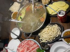 -乡土黄·鲜牛肉火锅·小龙虾(兴业街店)