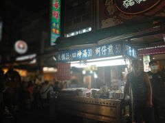 -六合夜市