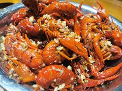-琥珀老六龙虾(四里河店)