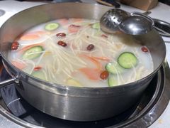 -大斌家串串火锅(德思勤店)