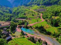 -鹿院坪生态旅游景区
