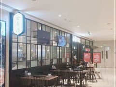 等位区-金翠河烧鹅餐厅(解放碑时代广场店)