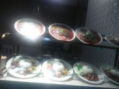 -八一路好吃街(雨田商务大厦店)