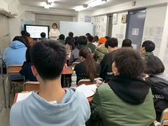 -成都濑川外国语学校