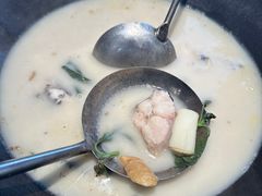 -陈大锅·岳阳鱼馆·地道岳阳菜(美食街店)