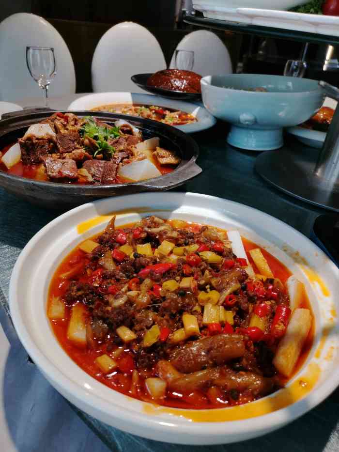 盐邦食府(南湖店)-"朋友92聚餐 [薄荷]环境:订的包间名.