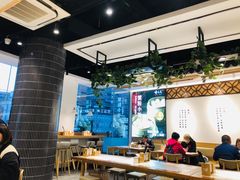 大堂-馋三尺蟹粉小笼(人民广场店)