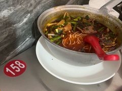 -铁锅哥米线