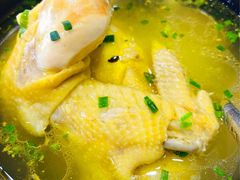 草鸡汤-品鲜村农家菜·阳澄湖大闸蟹(总店)