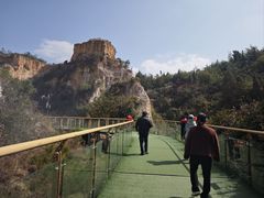 -彩色沙林风景区