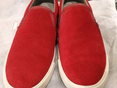 -爱革·奢品·鞋包·衣物·家居(金桥国际商业广场店)