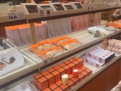 -沪上阿姨·臻选茶饮(上海环球港店)