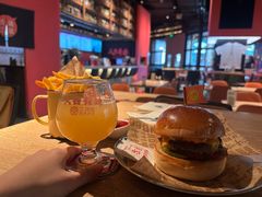 -牛啤堂精酿啤酒餐吧(五棵松华熙店)