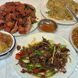丽江土著带路！这家饭店让我连干三碗饭！