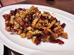 -肆海小川菜酒馆Wine Bistro (青年路店)