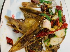 -老鄞江清水龙虾•赵赵家(江北店)