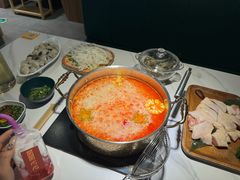 -椰子湾·海南火锅·糟粕醋·椰子鸡(正大广场店)