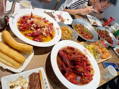 -叶派龙虾•招牌香辣蟹·海鲜(中海国际店)