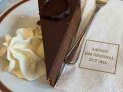 -Cafe Sacher(WIEN)