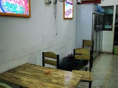 大堂-华村烧烤(翠湖天地店)