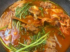 -喇喇排骨火锅·传统韩式脊骨汤(望京西园总店)
