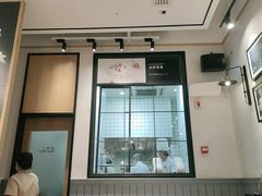 -罗森尼娜(德思勤店)