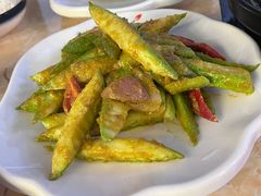 -大富蚝乌东哥饭店·石锅鱼杂·柠檬鸭(革新路店)