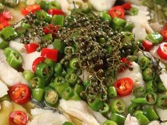 鲜椒草鱼-金蝉食府(维吉奥广场店)