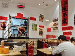 -柳州肥姨妈大骨螺蛳粉(曹路店)