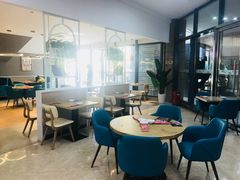 -紫荆广场·花漫里