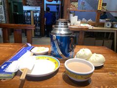 -锡林河饭店