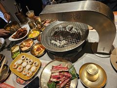 -草家酱蟹炭火烤肉店(珲春南路一店)