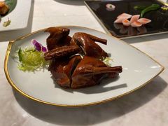 茶皇烟熏鸽-伯衡55·吉品轩(乌鲁木齐南路店)