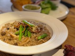 -Common Table · Brunch & Coffee