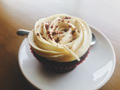 红丝绒中号纸杯-派悦坊·甜品·蛋糕(日坛店)