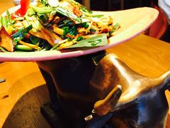 -云海肴·汽锅鸡·云南菜(天山百盛优客店)