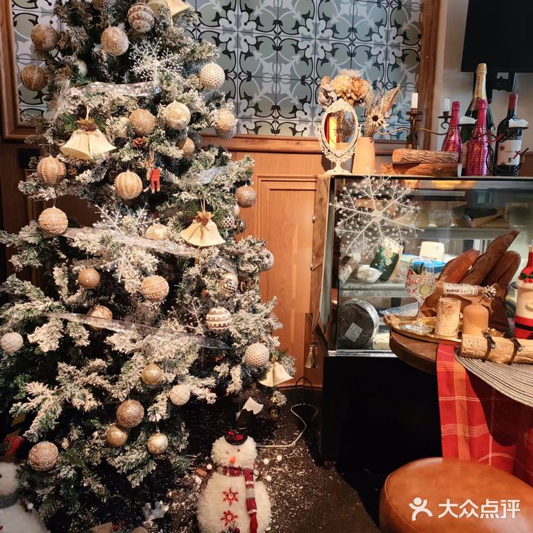 三里屯小伯格小酒馆