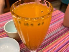 -香巴拉云南餐厅(华莱坞店)